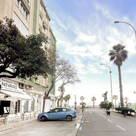 Holidays2Malaga Tomas De Echeverria 150 Mts To Beach & High Speed Wifi & Parking Apartment Bagian luar foto