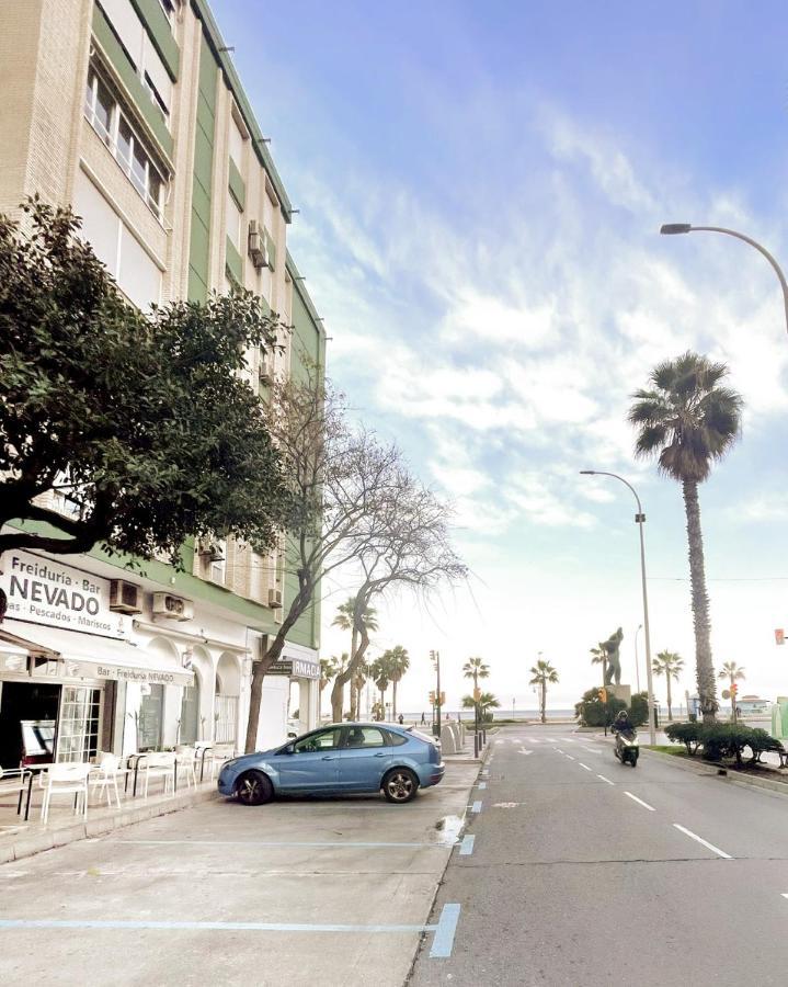 Holidays2Malaga Tomas De Echeverria 150 Mts To Beach & High Speed Wifi & Parking Apartment Bagian luar foto