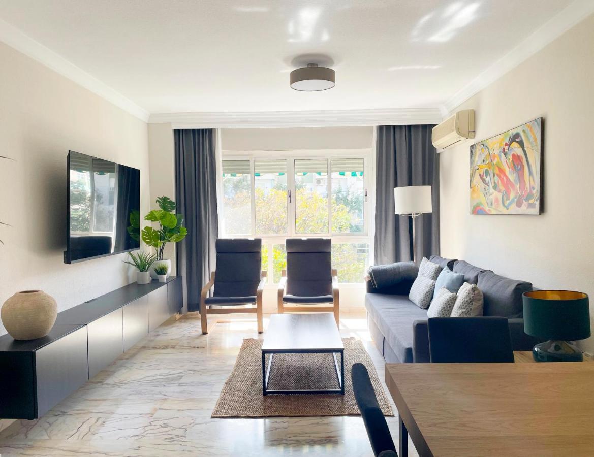 Holidays2Malaga Tomas De Echeverria 150 Mts To Beach & High Speed Wifi & Parking Apartment Bagian luar foto