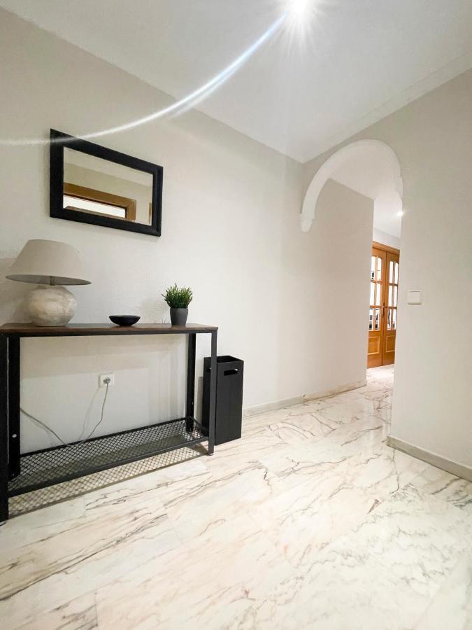 Holidays2Malaga Tomas De Echeverria 150 Mts To Beach & High Speed Wifi & Parking Apartment Bagian luar foto